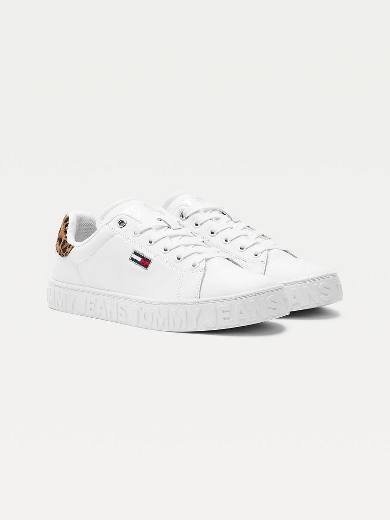 Női Tommy Hilfiger Leopard Accent Bőr Sneaker Fehér | HU 635WNB